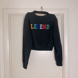 Sweatshirt